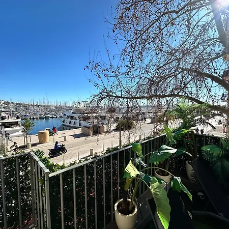 Apartment 2 Bedrooms With View *
