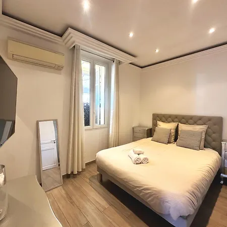 Appartement 2 Bedrooms With View Cannes